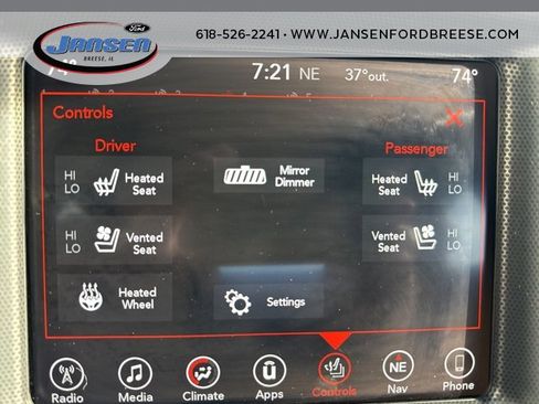 Used 2017 Dodge Charger R/T w/ Premium Group image 22