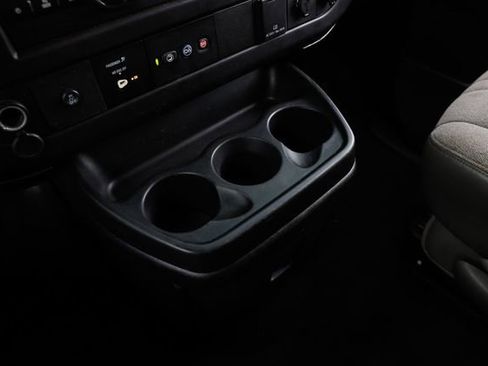 Used 2018 Chevrolet Express 3500 LT w/ LT Preferred Equipment Group image 38