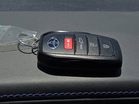 Used 2024 Toyota Sequoia Platinum AWD/4WD image 16
