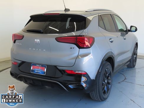 Used 2024 Buick Encore GX Sport Touring image 4