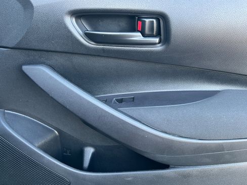 Used 2024 Toyota Corolla LE image 23