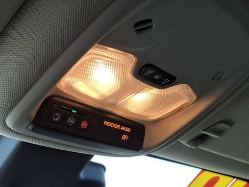 Used 2022 Buick Encore GX Preferred w/ Cold Weather Comfort Package image 21