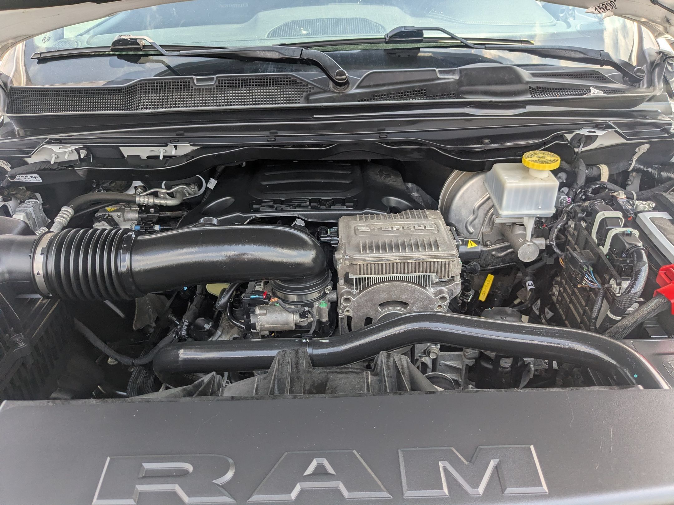 Used 2023 RAM 1500 Laramie AWD/4WD image 28