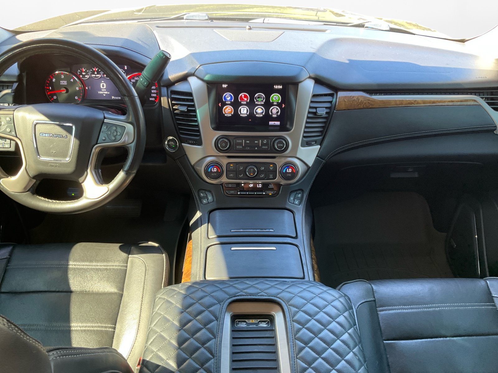 Used 2016 GMC Yukon Denali w/ Open Road Package AWD/4WD image 11