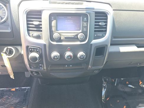 Used 2024 RAM 1500 Classic SLT AWD/4WD image 19