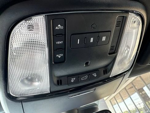 Used 2024 Dodge Durango R/T AWD/4WD image 15