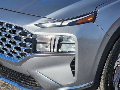 Used 2023 Hyundai Santa Fe SEL w/ Premium Package image 10