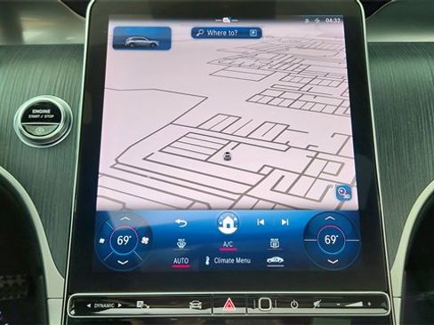 Used 2024 Mercedes-Benz GLC 300 4MATIC w/ AMG Line image 43