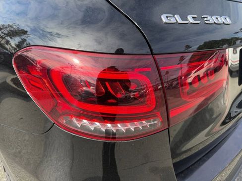Used 2022 Mercedes-Benz GLC 300 image 34