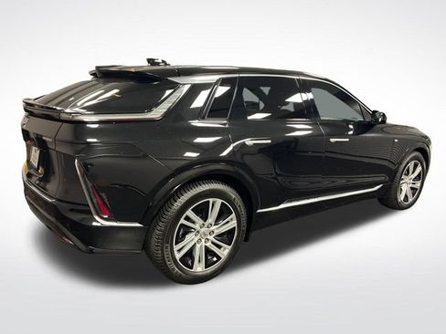 Certified 2024 Cadillac Lyriq Tech RWD image 5