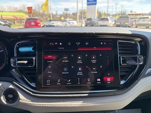 Used 2022 Dodge Durango R/T RWD image 21