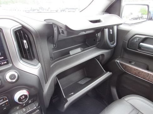Certified 2020 GMC Sierra 1500 Denali w/ LPO, GMC Protection Package AWD/4WD image 29