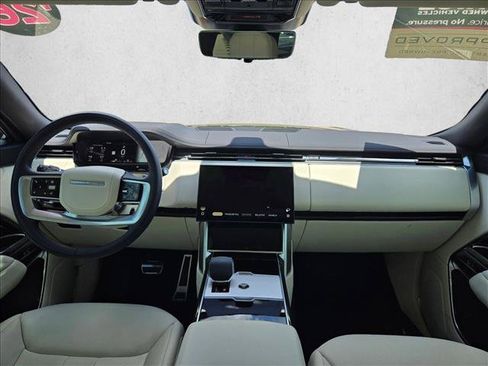 Certified 2026 Land Rover Range Rover SE AWD/4WD image 19