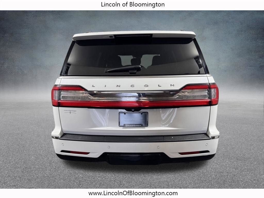 Used 2020 Lincoln Navigator Reserve w/ Equipment Group 208A Reserve AWD/4WD image 6