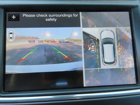 Used 2017 Lincoln MKX Reserve w/ Driver Assistance Package image 21