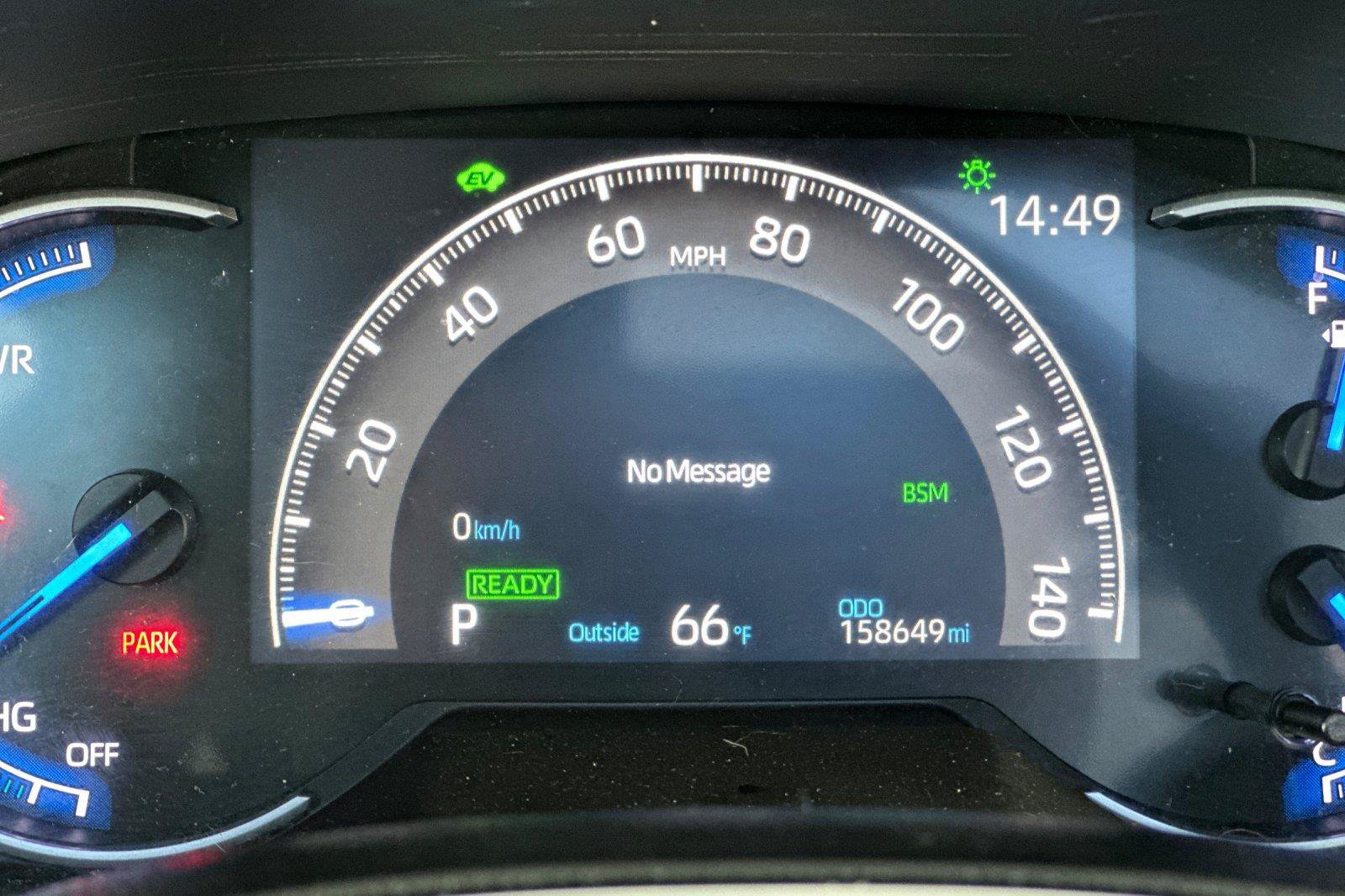 Used 2022 Toyota RAV4 XSE AWD/4WD image 27