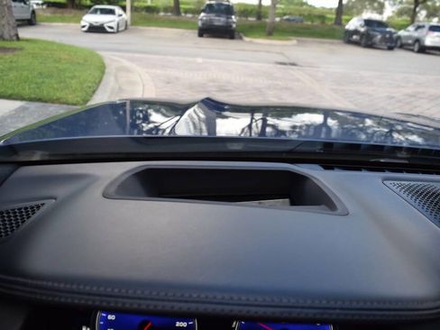 Used 2017 BMW ALPINA B7 xDrive image 70