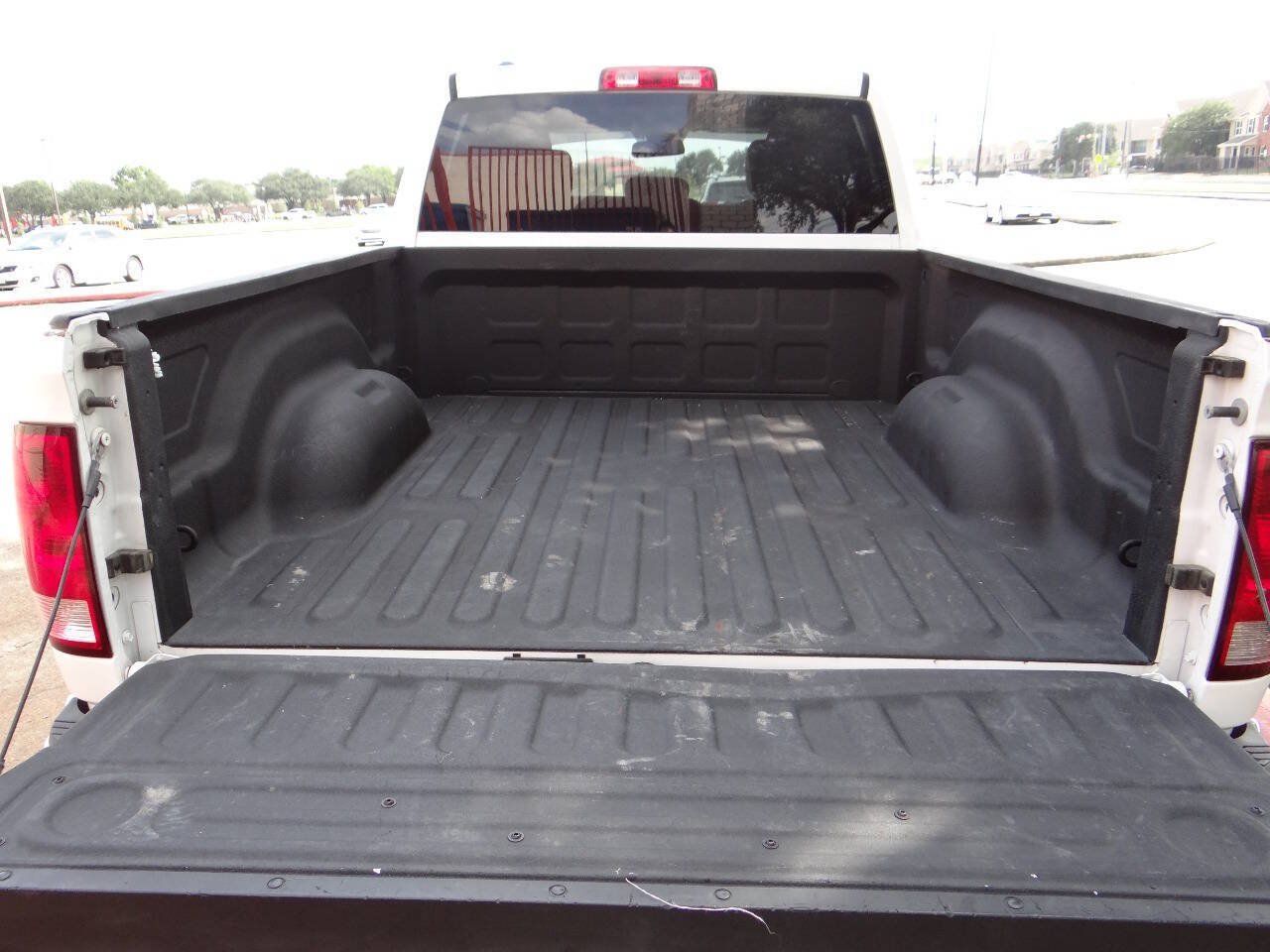 Used 2014 RAM 1500 Tradesman w/ Popular Equipment Group RWD image 29
