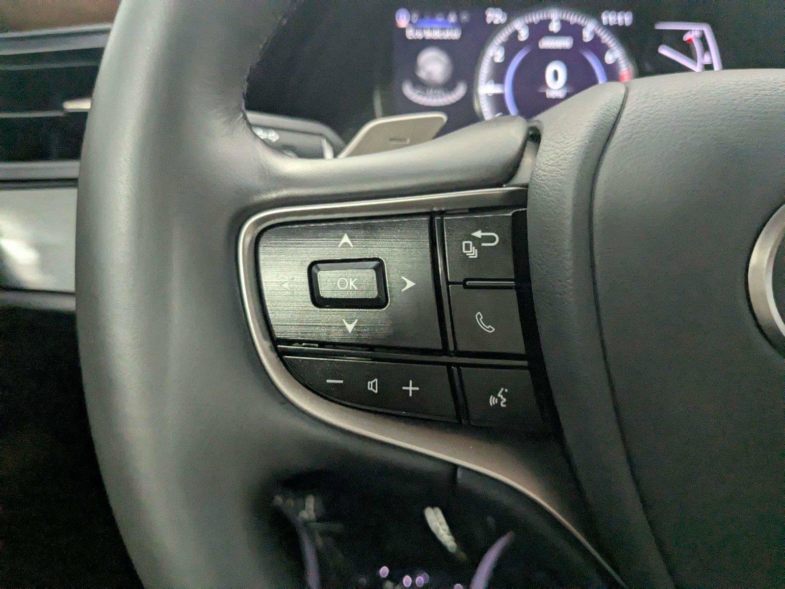 Used 2025 Lexus ES 350 w/ Premium Package FWD image 17