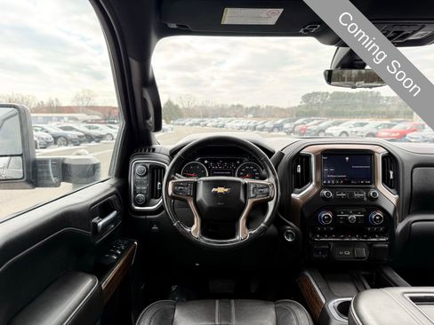Used 2021 Chevrolet Silverado 2500 High Country w/ Z71 Off-Road Package image 43