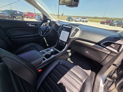 Used 2024 Ford Edge SEL AWD/4WD image 30