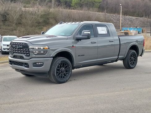 New 2026 RAM 2500 Limited image 7