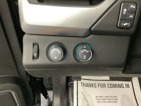 Used 2019 Chevrolet Tahoe LS w/ Enhanced Driver Alert Package image 13