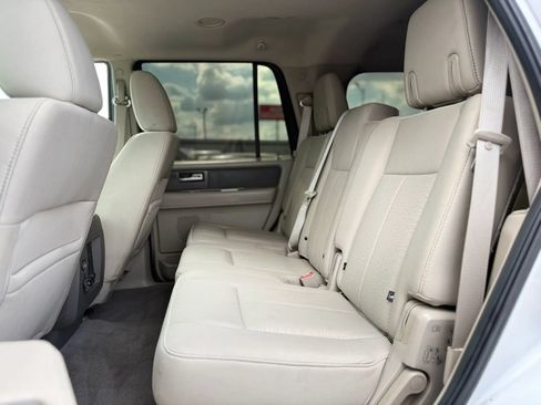 Used 2012 Ford Expedition XLT w/ HD Trailer Tow Pkg AWD/4WD image 18