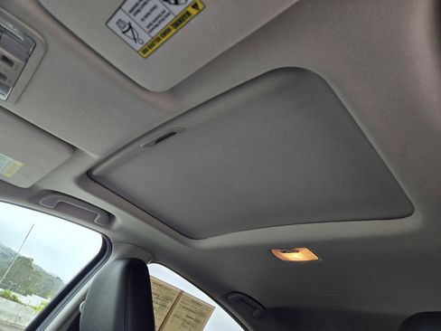 Used 2016 Honda HR-V EX-L image 11