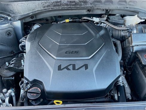 Used 2022 Kia Telluride SX w/ SX Prestige Package image 33