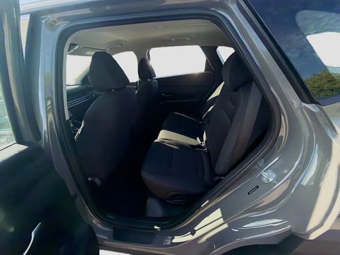Used 2025 Hyundai Tucson SE FWD image 22
