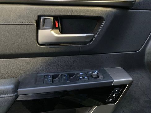 Used 2024 Toyota Tundra Limited image 14