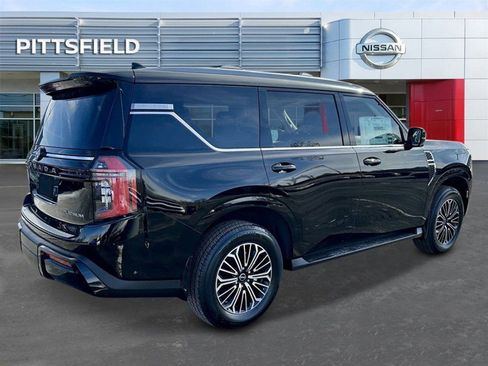 New 2025 Nissan Armada Platinum w/ Convenience Package image 3