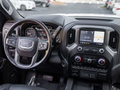 Used 2019 GMC Sierra 1500 Denali w/ Denali Ultimate Package AWD/4WD image 29