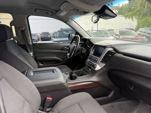 Used 2019 GMC Yukon SLE w/ Convenience Package AWD/4WD image 9