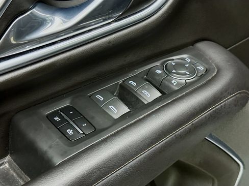 Used 2021 Chevrolet Tahoe High Country AWD/4WD image 18