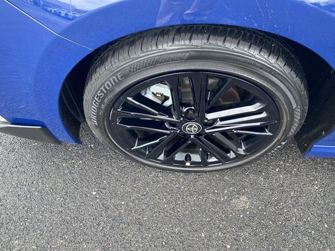 Used 2025 Toyota Camry SE image 10