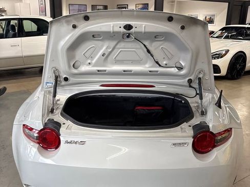 Used 2016 MAZDA MX-5 Miata Grand Touring image 60