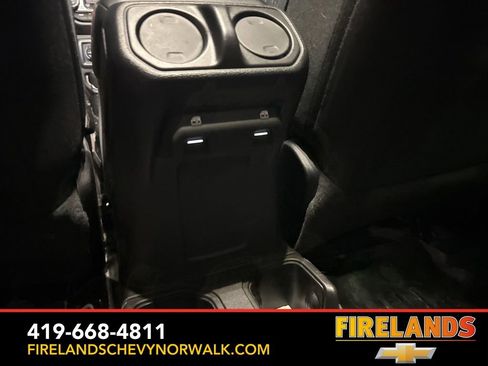 Used 2022 Jeep Wrangler Unlimited Sport image 15