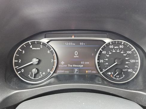 Used 2025 Nissan Altima 2.5 SV FWD image 23