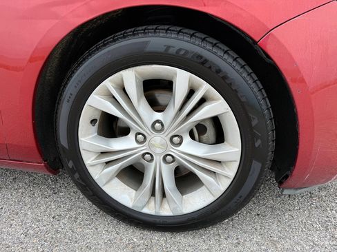 Used 2014 Chevrolet Impala LT w/ Convenience Package image 14