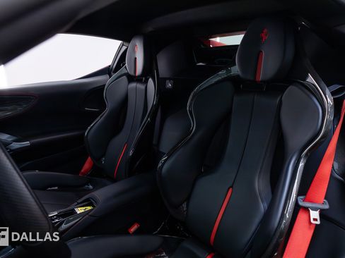 Used 2022 Ferrari SF90 Stradale AWD/4WD image 3