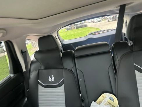 Used 2024 Acura MDX FWD w/ Technology Package image 11