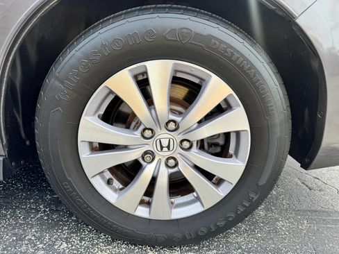 Used 2014 Honda Odyssey EX-L image 10