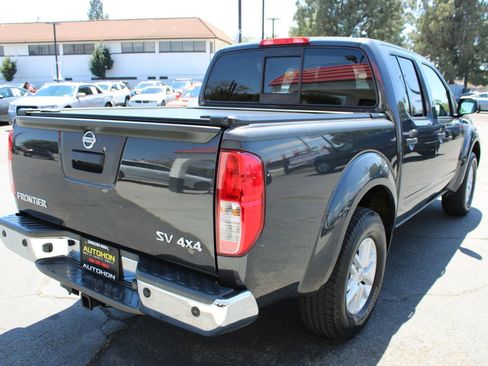 Used 2014 Nissan Frontier SV w/ SV Value Truck Package image 35