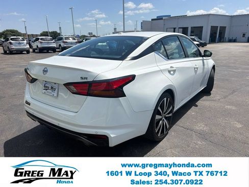 Used 2020 Nissan Altima 2.5 SR FWD image 3