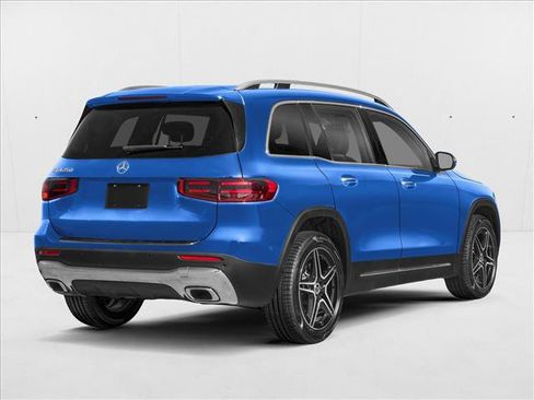 New 2026 Mercedes-Benz GLB 250 4MATIC image 2