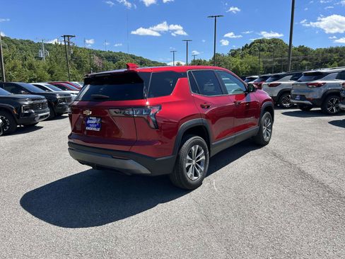 New 2026 Chevrolet Equinox LT w/ Safety and Technology Package FWD image 3