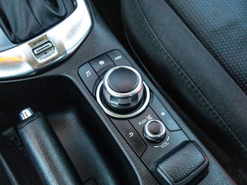 Used 2018 Toyota Yaris iA FWD image 23