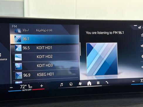 Used 2025 BMW i4 eDrive40 w/ M Sport Package RWD image 23